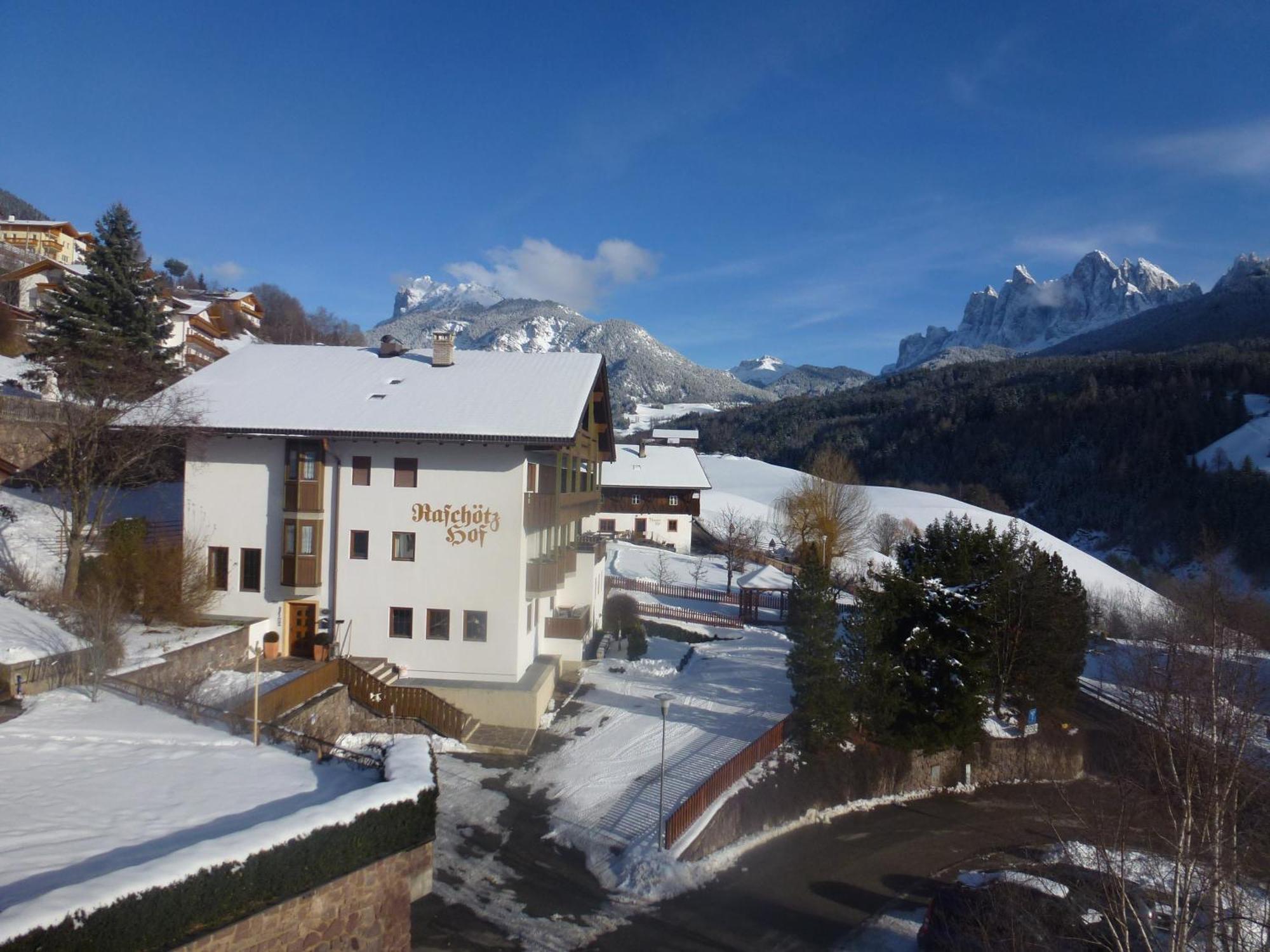 Raschoetzhof Фунес Экстерьер фото